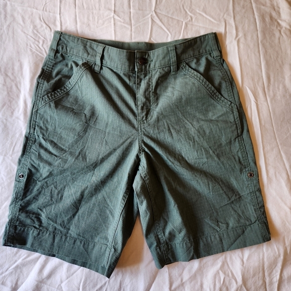 Women's Carhartt Shorts Size 8 - Picture 1 of 6